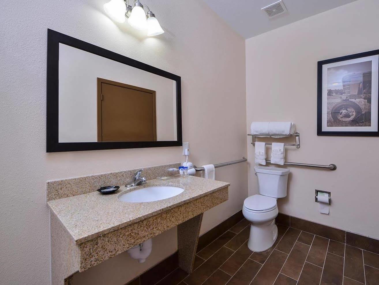 Americas Best Value Inn & Suites Cuero Kültér fotó